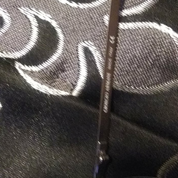 Sunglasses - Picture 4 of 5